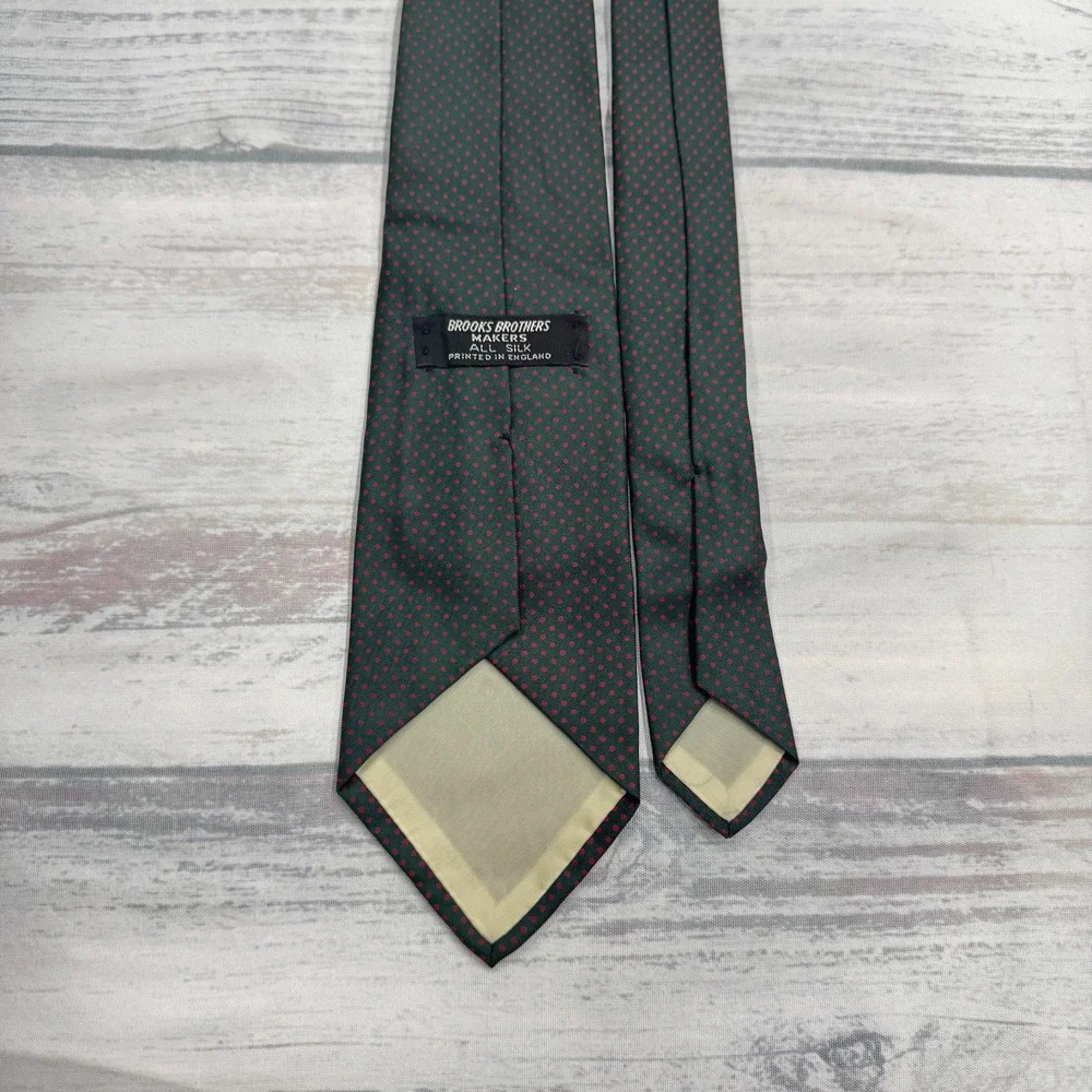 VTG Brooks‎ Brothers Makers Silk Neck Tie Green Red Dots England Mens